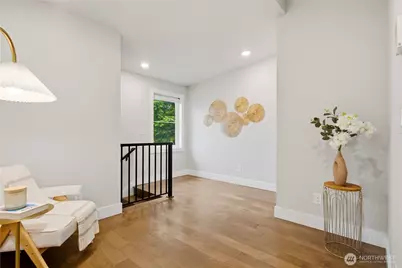 12129 NE 109th Way, Kirkland, WA 98033 - Photo 14