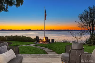 11676 Sunrise Drive, Bainbridge Island, WA 98110 - Photo 40