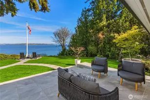 11676 Sunrise Dr, Bainbridge Island, WA 98110 - Photo 36