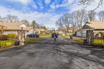 8712 59th Avenue Ct SW, Lakewood, WA 98499 - Photo 2