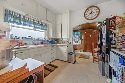 701 N Fruitdale Road, Sedro Woolley, WA 98284 - Photo 6