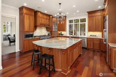 2330 279th Drive SE, Sammamish, WA 98027 - Photo 12