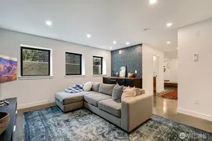 7421 Bagley Ave N, Seattle, WA 98103 - Photo 28