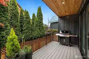 7421 Bagley Ave N, Seattle, WA 98103 - Photo 36