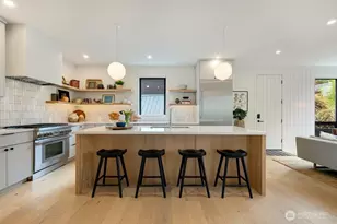 7421 Bagley Ave N, Seattle, WA 98103 - Photo 10