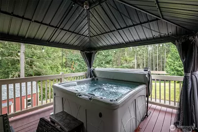 9203 Kootenai Drive, Anderson Island, WA 98303 - Photo 16