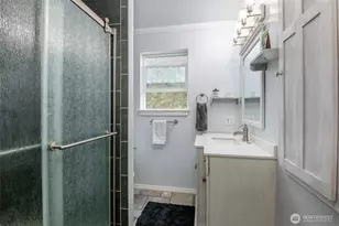 9203 Kootenai Dr, Anderson Island, WA 98303 - Photo 26