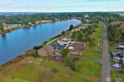 509 E Chance A La Mer NE, Ocean Shores, WA 98569 - Photo 24