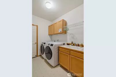 18639 175th Avenue SE, Renton, WA 98058 - Photo 20