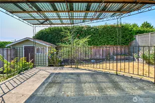 675 Sylvia Dr, Point Roberts, WA 98281 - Photo 22