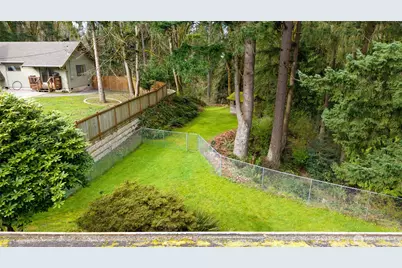 15709 76th Place NE, Kenmore, WA 98028 - Photo 6