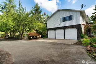 15919 NE 165th St, Woodinville, WA 98072 - Photo 2