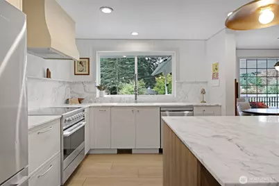 15919 NE 165th Street, Woodinville, WA 98072 - Photo 6