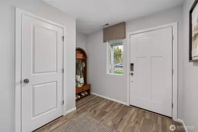 8731 62nd Court SE, Olympia, WA 98513 - Photo 4