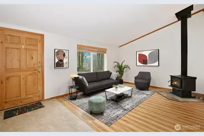 18226 SE 164th Street, Renton, WA 98058 - Photo 2