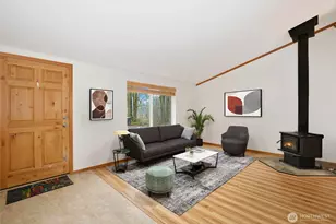 18226 SE 164th St, Renton, WA 98058 - Photo 2