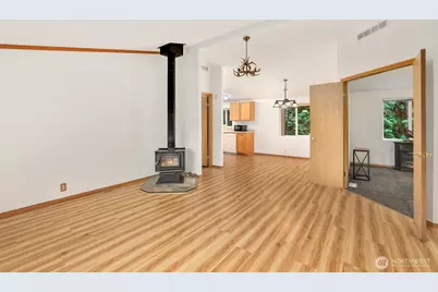 18226 SE 164th Street, Renton, WA 98058 - Photo 6