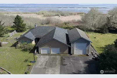 138 Olympic View Avenue NE, Ocean Shores, WA 98569 - Photo 24