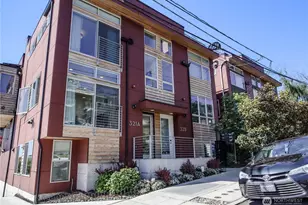 321 W Olympic Pl, Seattle, WA 98119 - Photo 4