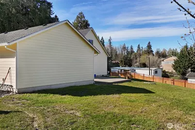 2439 Cedar Street E, Port Orchard, WA 98366 - Photo 26