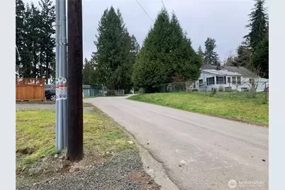 2439 Cedar Street E, Port Orchard, WA 98366 - Photo 36