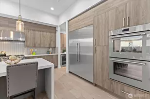 13038 NE 102nd Pl, Kirkland, WA 98033 - Photo 16