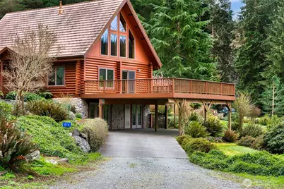 414 Little Acres Drive, Oak Harbor, WA 98277 - Photo 2