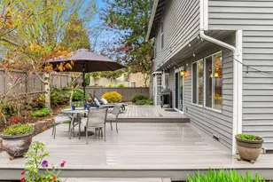 4079 240th Pl SE, Sammamish, WA 98029 - Photo 32