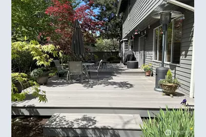 4079 240th Place SE, Sammamish, WA 98029 - Photo 34