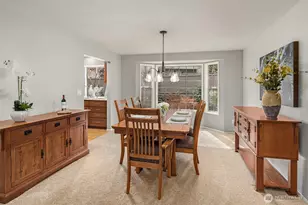 4079 240th Pl SE, Sammamish, WA 98029 - Photo 6