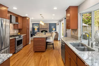4079 240th Place SE, Sammamish, WA 98029 - Photo 10