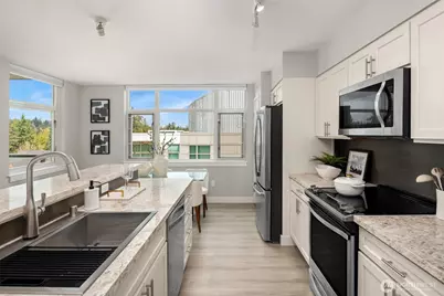 1100 106th Avenue NE #611, Bellevue, WA 98004 - Photo 8