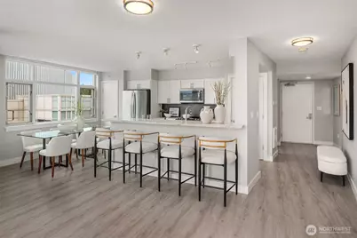 1100 106th Avenue NE #611, Bellevue, WA 98004 - Photo 6