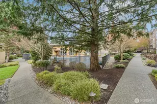 22910 90th Ave W, Edmonds, WA 98026 - Photo 24