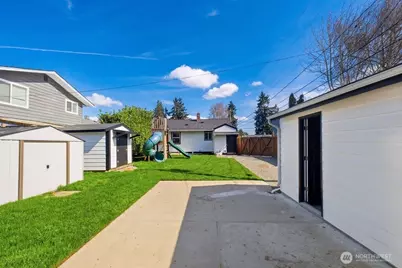 720 9th Street SW, Puyallup, WA 98371 - Photo 22