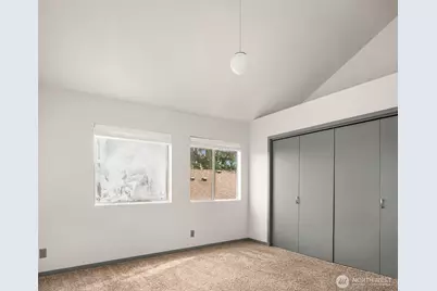 2601 E Aloha Street, Seattle, WA 98112 - Photo 12