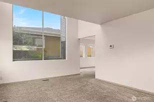 2601 E Aloha St, Seattle, WA 98112 - Photo 4