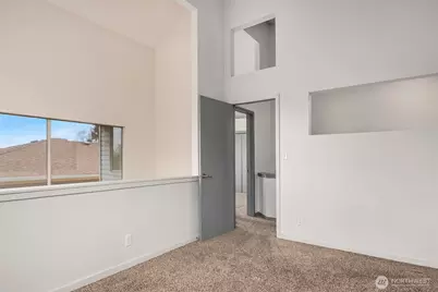 2601 E Aloha Street, Seattle, WA 98112 - Photo 16