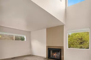 2601 E Aloha St, Seattle, WA 98112 - Photo 2