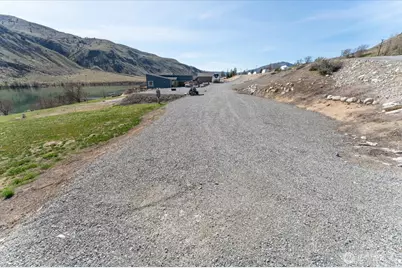 519 Hidden Lane, Chelan, WA 98816 - Photo 10