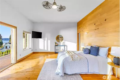 3643 Beach Drive E, Port Orchard, WA 98366 - Photo 18