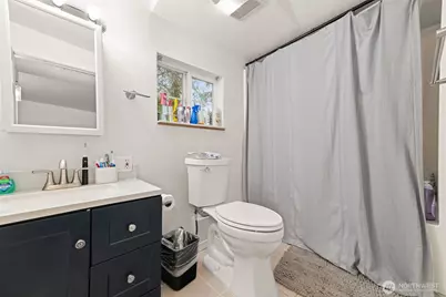 5647 Black Lake Boulevard SW, Olympia, WA 98512 - Photo 38