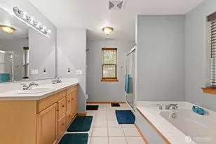 5647 Black Lake Blvd SW, Olympia, WA 98512 - Photo 10