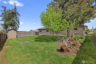 1874 Edgewood Dr, Camano Island, WA 98282 - Photo 30
