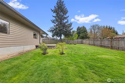 1874 Edgewood Drive, Camano Island, WA 98282 - Photo 34