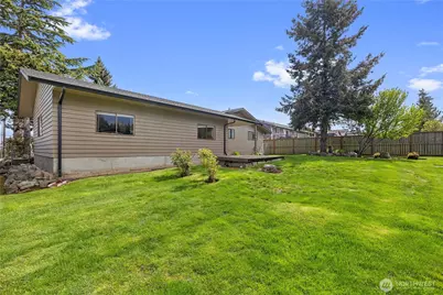 1874 Edgewood Drive, Camano Island, WA 98282 - Photo 32