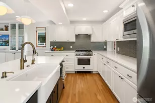 2507 27th Ave W, Seattle, WA 98199 - Photo 8