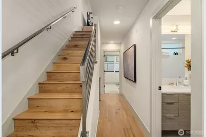 1122 5th Avenue N, Seattle, WA 98109 - Photo 14