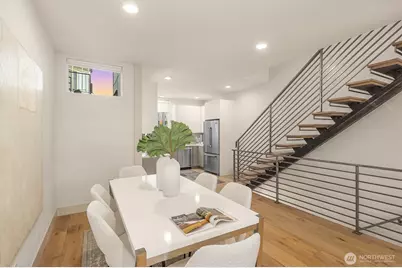 1122 5th Avenue N, Seattle, WA 98109 - Photo 22