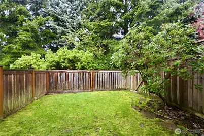 2680 139th Avenue SE #102, Bellevue, WA 98005 - Photo 24